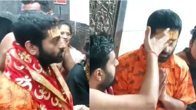 Photo of महाकाल के दरबार में सिर झुकाते दिखे अरिजीत सिंह, मंदिर से सामने आई तस्वीरों ने जीता फैंस का दिल