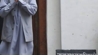 Photo of राजतंत्र की समाप्ति के 19 साल बाद ज्ञानेन्द्र शाह ने किया राजदरबार में प्रवेश