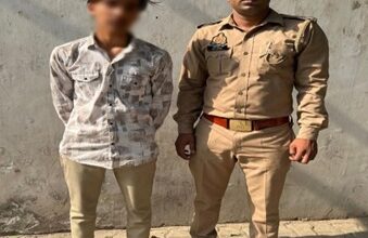 Photo of नशे में पुलिसकर्मियों से भिड़ा युवक, गिरफ्तार