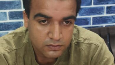 Photo of प्रयागराज में रिश्वत लेते हुए दरोगा गिरफ्तार