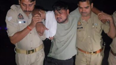Photo of मुठभेड़ में सांसी गैंग के मध्य प्रदेश के 02 शातिर अभियुक्त गिरफ्तार, गोली लगी