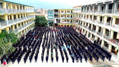 Photo of नेपाल में सामान्य होते जनजीवन के बीच सोमवार से स्कूल खोलने का निर्णय