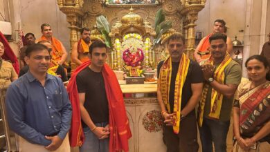 Photo of टीम इंडिया के हेड कोच गौतम गंभीर ने सिद्धिविनायक मंदिर में किया विघ्नहर्ता का दर्शन
