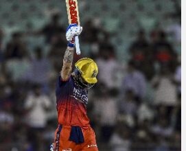 Photo of आईपीएल 2026 : विराट कोहली ने ट्रैविस हेड से नहीं मिलाया हाथ, मैच के बाद मैदान पर दिखा तनाव