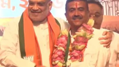 Photo of पश्चिम बंगाल के नौवें मुख्यमंत्री के रूप में शुभेंदु अधिकारी ने ली शपथ