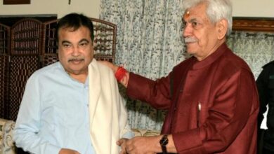 Photo of जोजिला सुरंग की अंतिम चट्टान की खुदाई का गडकरी ने शुभारंभ किया