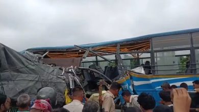Photo of जलपाईगुड़ी में भीषण सड़क हादसा : खड़े ट्रेलर से टकराई NBSTC की बस, 2 यात्रियों की मौत, 50 से अधिक घायल