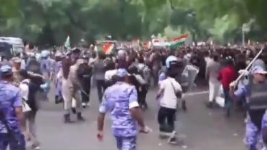 Photo of पुलिस ने संसद की ओर बढ़ रहे सीजेपी प्रदर्शनकारियों को बीच में ही रोका