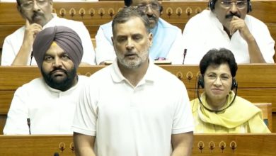 Photo of पुलिस की सख्ती पर भड़का विपक्ष: राहुल गांधी ने गृह मंत्री को घेरा, कहा- ‘छात्रों की लोकतांत्रिक आवाज दबा रही है सरकार’