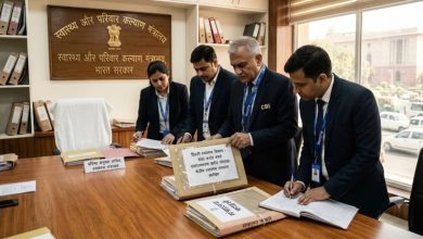 Photo of दिल्ली के 650 करोड़ का खेल और पहली गाज : डाटा असिस्टेंट सुमित सिंह बर्खास्त, फाइलों और लैपटॉप की जांच से खुलेंगे और कितने राज?