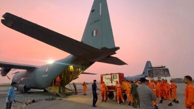 Photo of भारतीय वायु सेना ने ट्रांसपोर्ट एयरक्राफ्ट से 47.5 टन राहत सामग्री नेपाल पहुंचाई