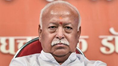 Photo of विविधता में एकता के संदेश को दुनिया तक पहुंचाने को अपना कर्तव्य मानता है राष्ट्रीय स्वयंसेवक संघ : मोहन भागवत