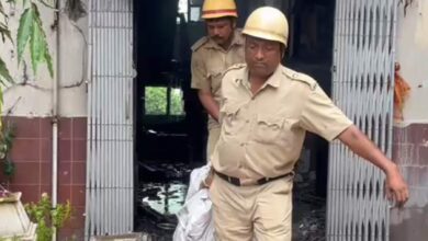 Photo of पं. बंगाल के तारापीठ के होटल में लगी आग, छह श्रद्धालुओं की मौत, अनेक झुलसे