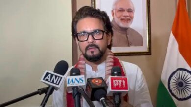 Photo of वंदे मातरम् के पूर्ण गायन से कांग्रेस का इनकार करना राष्ट्र और संविधान का अपमान: अनुराग ठाकुर