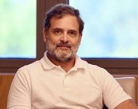 Photo of राहुल गांधी ने छात्र प्रदर्शन पर रिजिजू के बयान की निंदा की, कहा- बच्चों से झूठ मत बोलिए