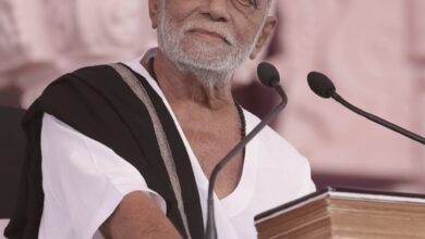 Photo of नेपाल की जल त्रासदी पर मोरारी बापू ने जताया शोक,राहत के लिए 51 लाख रुपये की सहायता की घोषणा