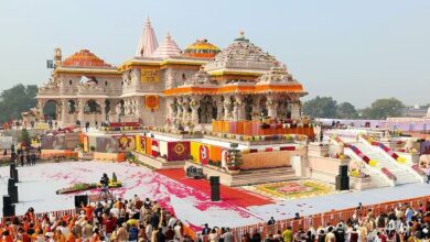 Photo of चढ़ावा चोरी के बाद अयोध्या राम मंदिर में बड़ा फेरबदल, 50 लाइजनिंग अफसरों पर गिरेगी गाज; VIP दर्शन व्यवस्था में बदलाव