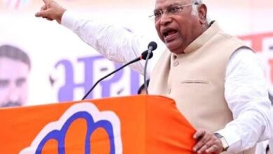 Photo of “बैक डोर से आरक्षण खत्म कर रही है मोदी सरकार”: मल्लिकार्जुन खरगे का बड़ा हमला, खाली सरकारी पदों और ठेका प्रथा को बताया साज़िश
