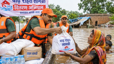 Photo of प्रदेश में बाढ़ राहत सामग्री वितरण अभियान तेज, प्रभावित परिवारों तक पहुंच रहीं जरूरी वस्तुएं