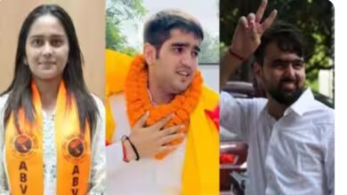 Photo of लाल गढ़ में एबीवीपी की ‘सर्जिकल स्ट्राइक’! 40 साल बाद केरलम में ढहा लेफ्ट का सबसे मजबूत किला, छात्र संघ चुनाव में लहराया भगवा