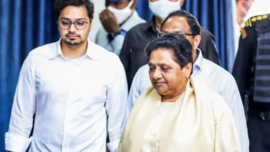 Photo of BSP में आंतरिक कलह ! आकाश आनंद के भविष्य पर सस्पेंस, बसपा ने दो युवा चेहरों को सौंपी बड़ी जिम्मेदारी