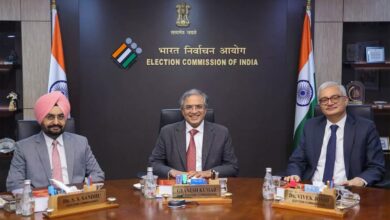Photo of SIR पर खुलासे पर ECI ने दी सफाई, राहुल गांधी बोले- ‘देशद्रोह का काम किया, इंसाफ होगा’