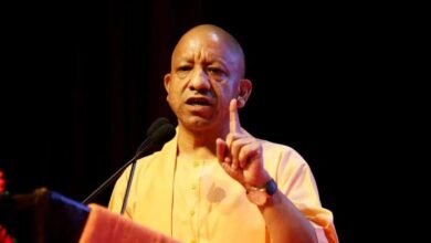 Photo of पिछली सरकारों की तरह अब लखनऊ में कट्टा और बम नहीं, ब्रह्मोस मिसाइल बन रही है: मुख्यमंत्री योगी आदित्यनाथ