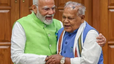Photo of ‘आरक्षित वर्ग के सांसदों को संसद में मिले बोलने का और अधिक समय’! एनडीए के कद्दावर नेता और केंद्रीय मंत्री जीतन राम मांझी ने लोकसभा स्पीकर को लिखा कड़ा पत्र