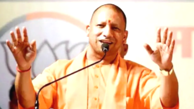 Photo of यूपी के साढ़े तीन लाख आउटसोर्स कर्मचारियों को योगी सरकार की बड़ी सौगात: सैलरी में 7000 तक की बढ़ोतरी और बीमा कवर का ऐलान