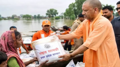 Photo of योगी सरकार का बाढ़ प्रभावित क्षेत्रों में स्वच्छता और स्वास्थ्य सुरक्षा पर जोर, ड्रोन से एंटी लार्वा छिड़काव