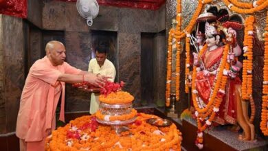 Photo of शारदीय नवरात्रि के प्रथम दिन मुख्यमंत्री ने किए मां पाटेश्वरी के दर्शन