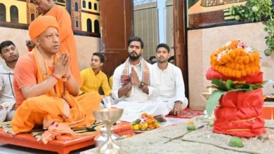 Photo of रविवार से मंगलवार तक विशिष्ट अनुष्ठान व आराधना में लीन रहेंगे मुख्यमंत्री